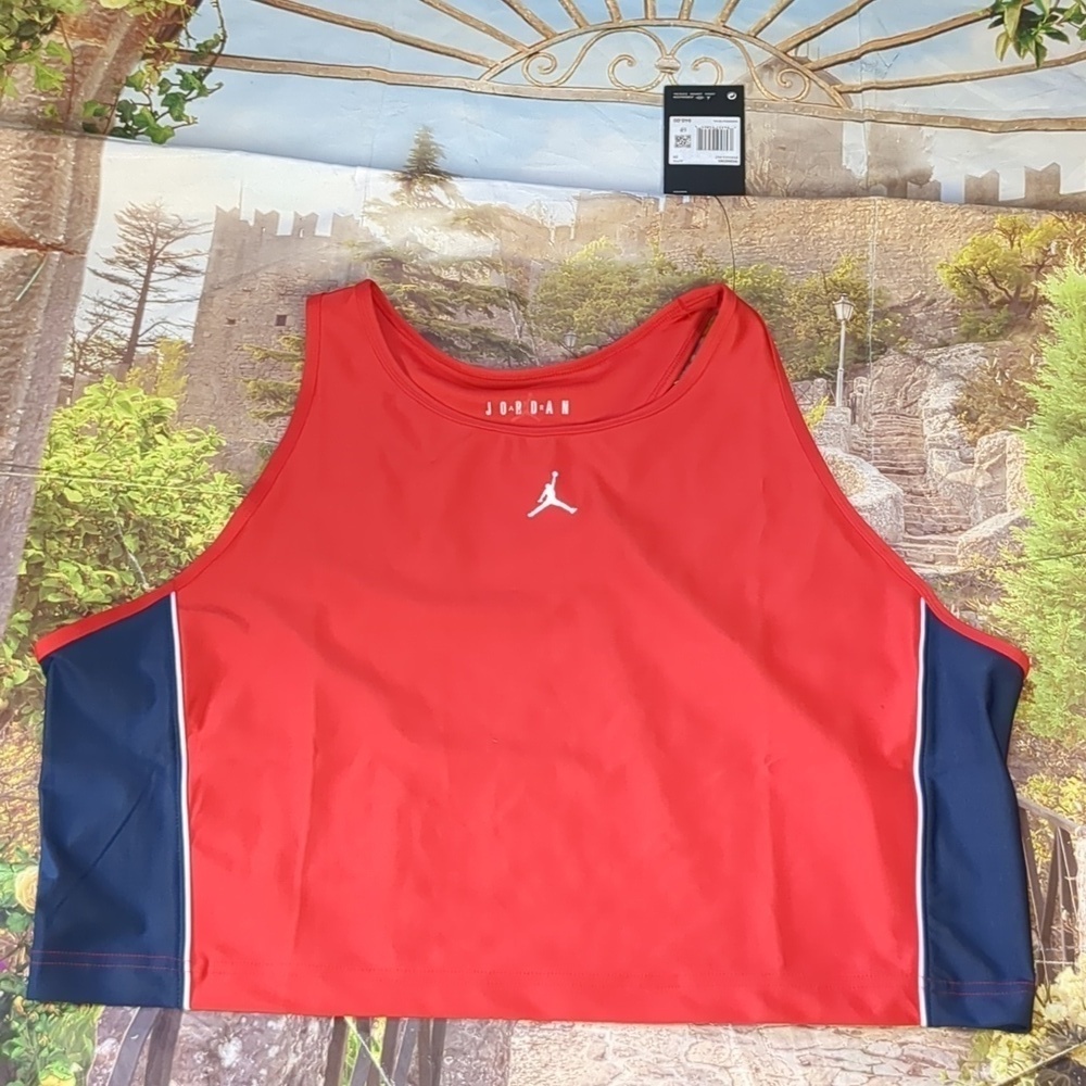 JORDAN essential crop top tank size 3X